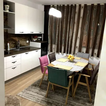Anoor Apartmán *