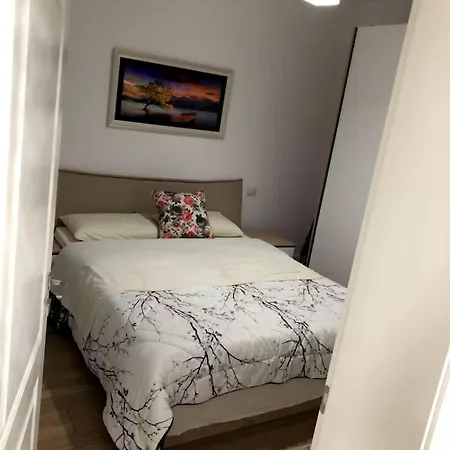 Apartamento Anoor *